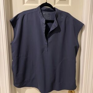 Figs Quiet Navy Rafaela Scrub Top XL